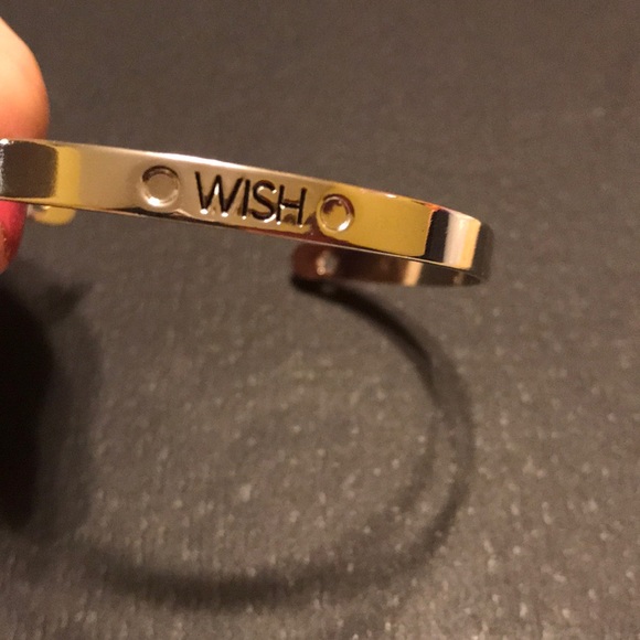 🍭2/$10 NEW “wish” bracelet - Picture 3 of 4